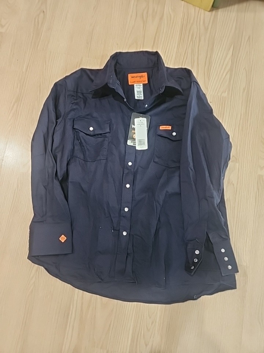 Wrangler Women's Navy Button-Down Western Shirt Size Xl